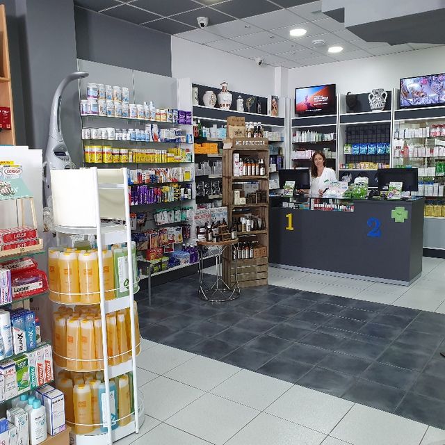 Farmacia Sixto R González